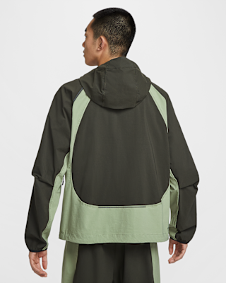 Nike カラーブロック フード付きパーカー NIKE - NIKE パーカーの通販 by かつけん's shop｜ナイキならラクマ